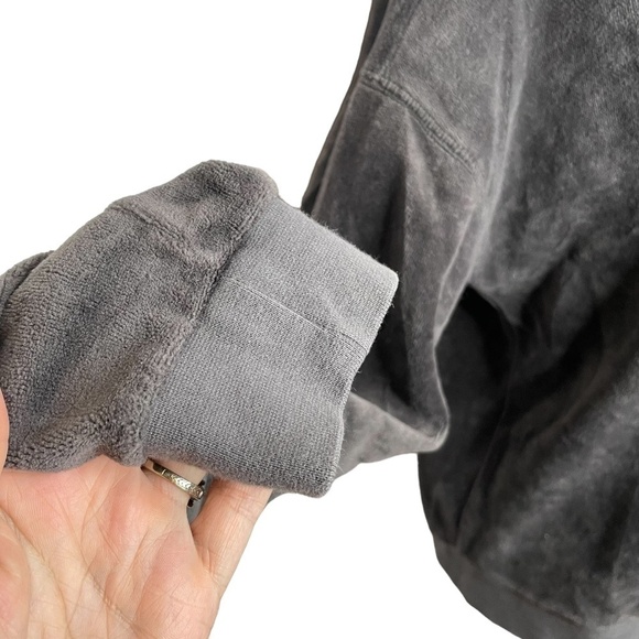 Grey Velour Crew Neck Pop Over Sweatshirt 🤍 - Picture 6 of 13